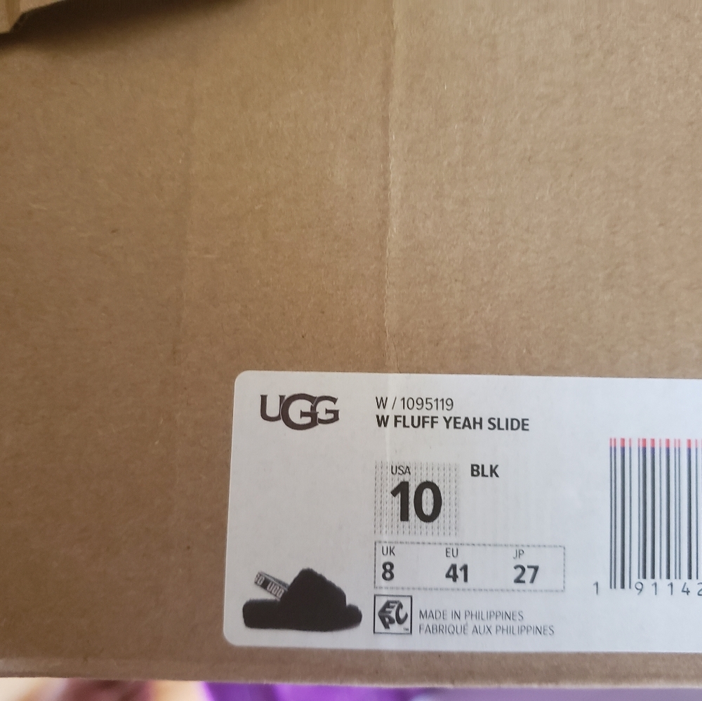 Ugg slippers size 10 Black